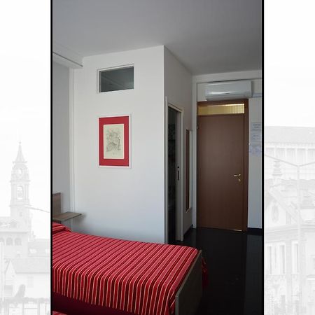 Il Corso Bed & Breakfast Novara Exterior photo